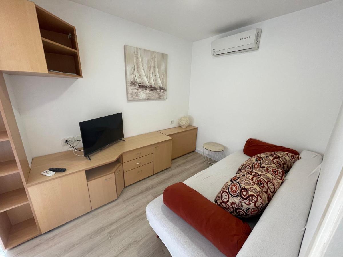 Guest House Micin Vodice Ngoại thất bức ảnh