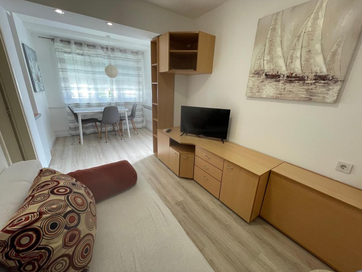 Guest House Micin Vodice Ngoại thất bức ảnh