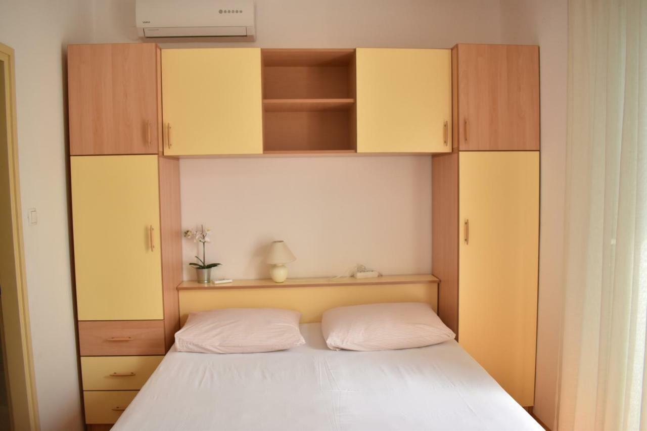 Guest House Micin Vodice Ngoại thất bức ảnh