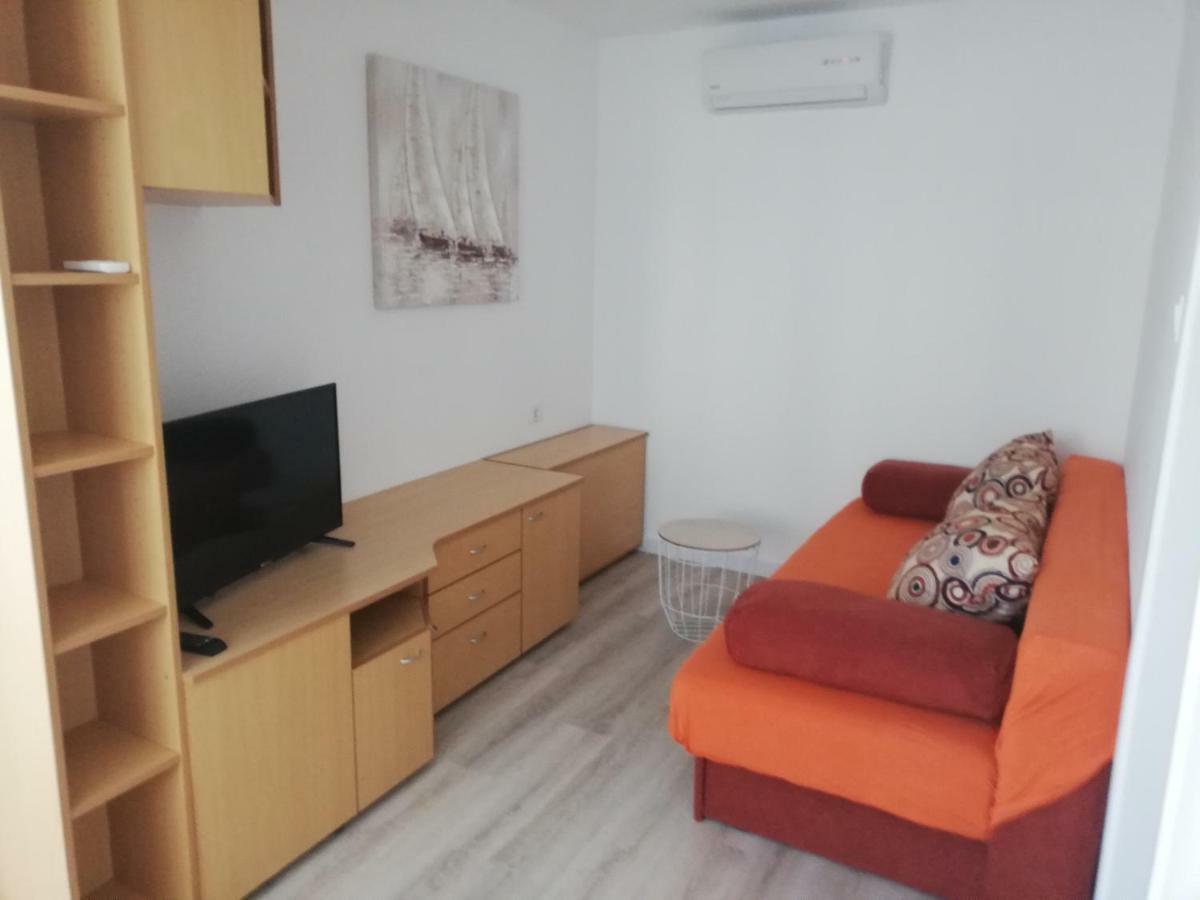 Guest House Micin Vodice Ngoại thất bức ảnh
