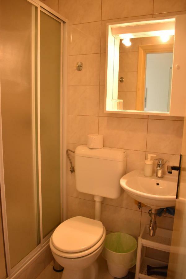 Guest House Micin Vodice Ngoại thất bức ảnh